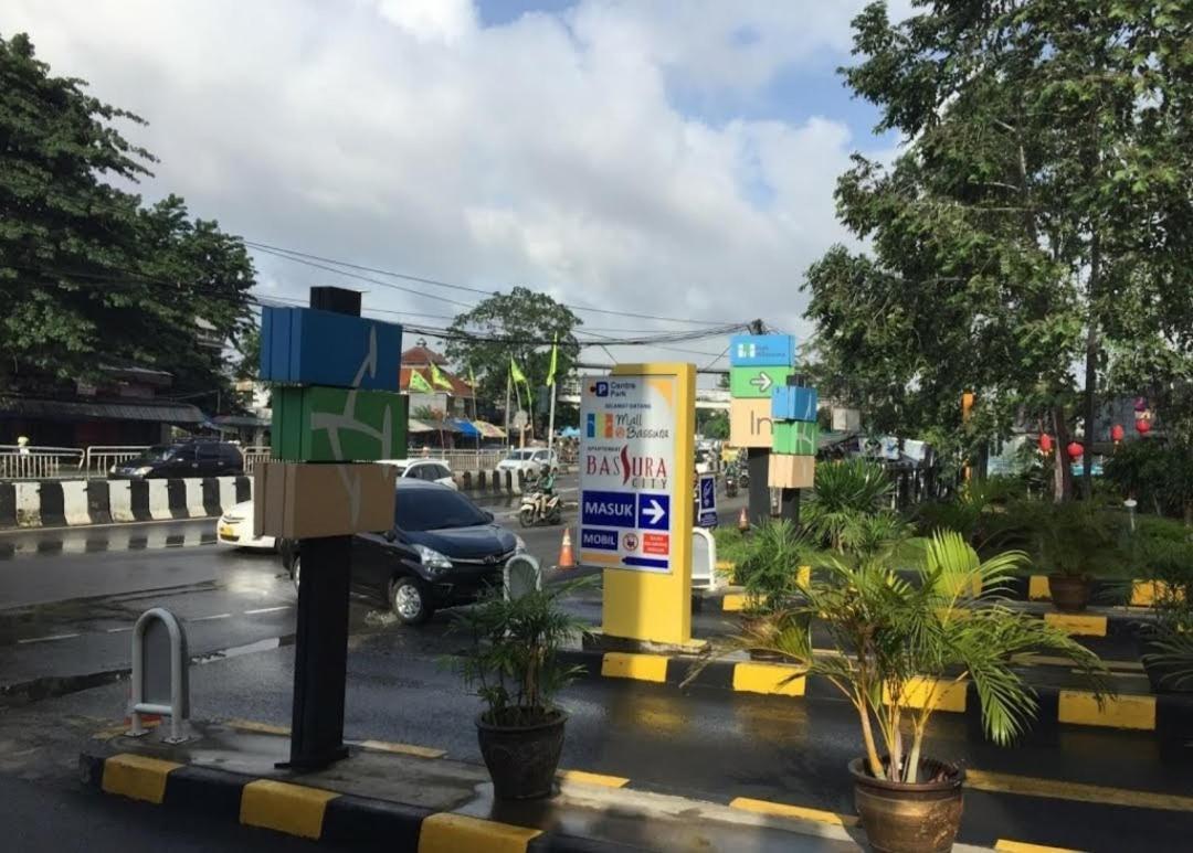 apartemen bassura city Jacarta Exterior foto